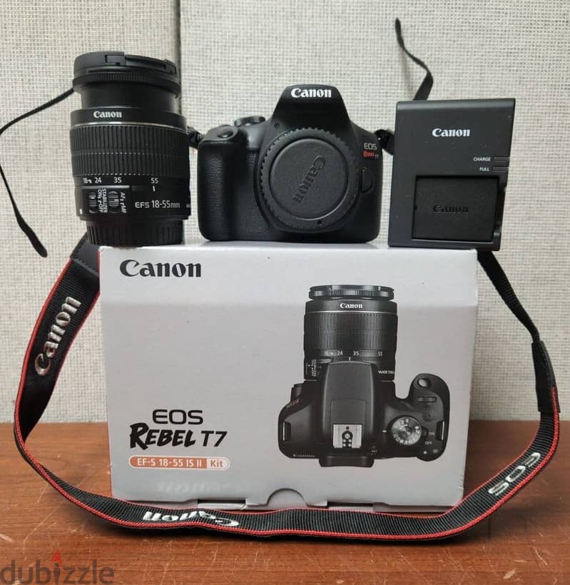 CANON E O S REBEL T7 / 2000 D EF-S 18-55MM IS 1