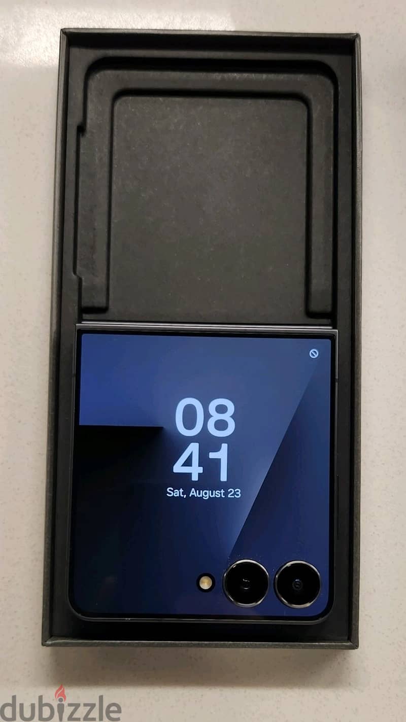 Samsung Galaxy Z Flip7 12GB RAM 256GB -  Telegram Chat: @Hamzausain 1