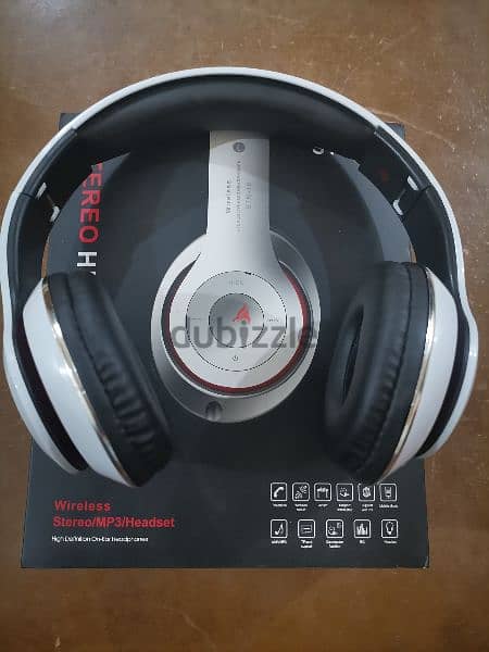 sterio headphones 1