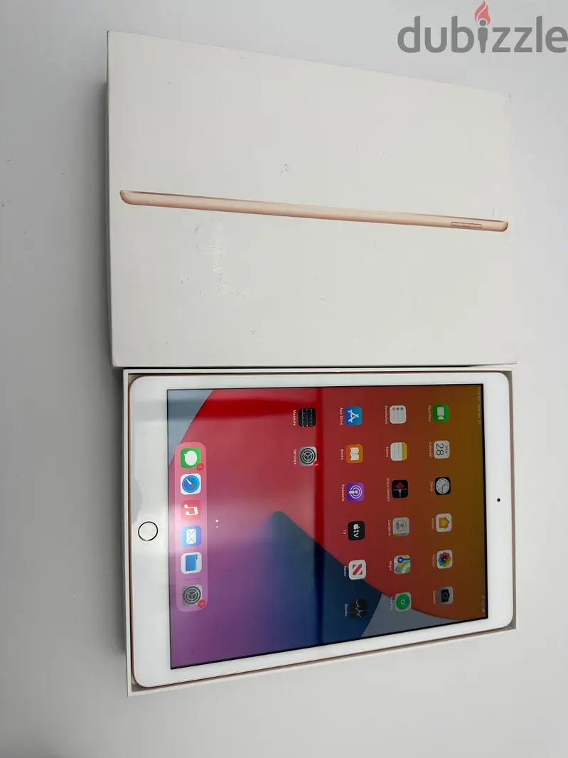 Apple iPad 8th Gen Wifi 10.2"  128GB  Apple Pen & Keyboard