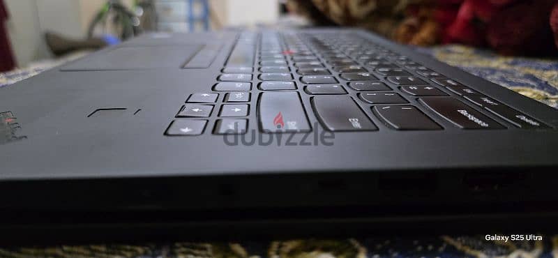 lenovo x1 yoga i5 8th gen 4k  touch & type 360° 4
