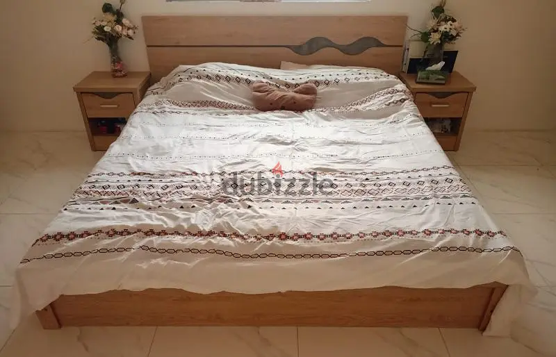 غرفة نوم من هوم بوكس
