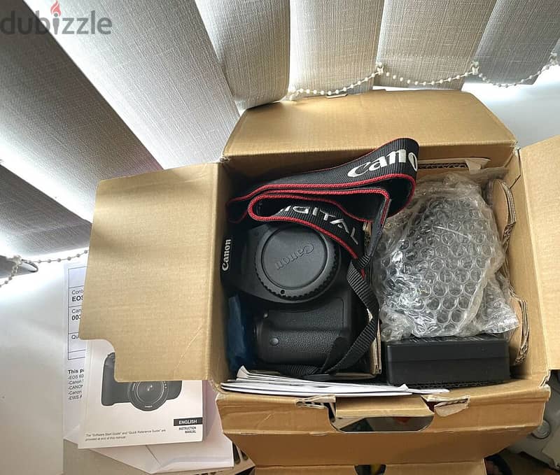 Canon E O S 600 D Kit w/ EF-S 18-55mm Lens 1