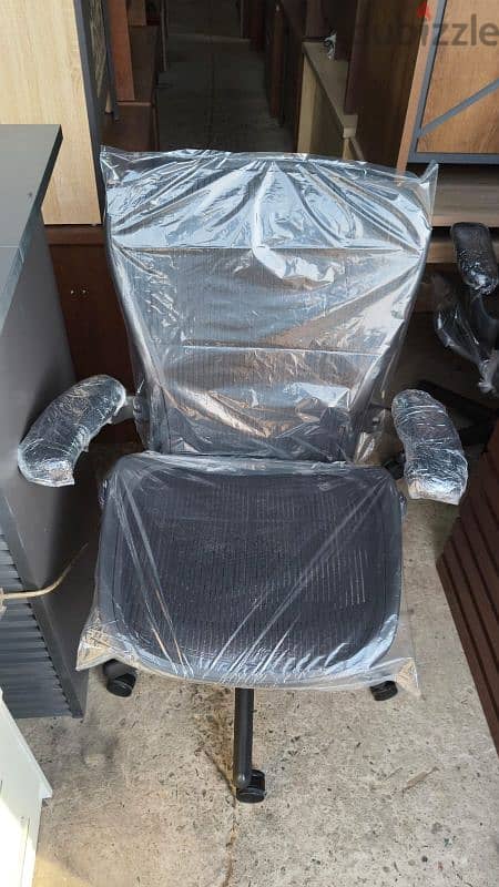 Used Herman Miller Ergonomic Chairs 4