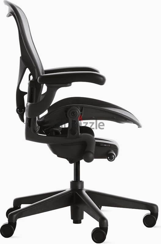 Herman Miller Aeron Classic 1