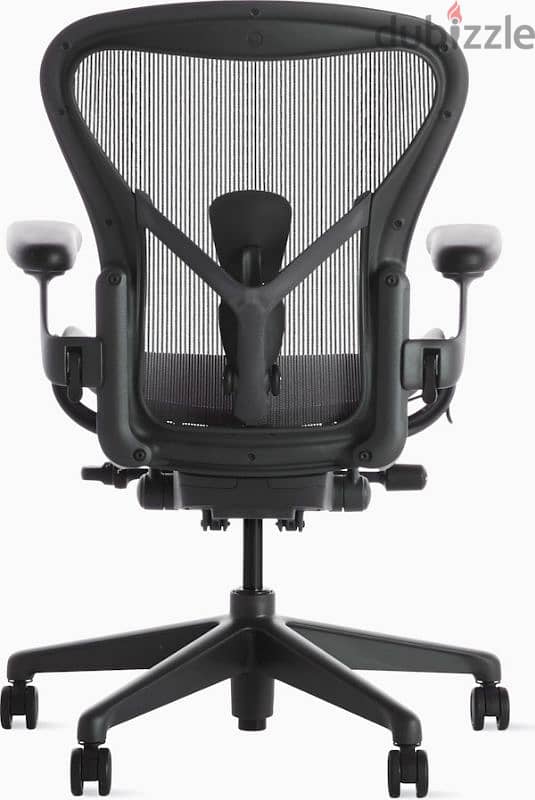 Herman Miller Aeron Classic 2