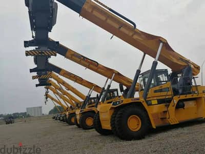 جي سي بي تليهندر مرلوهات رافعات تلسكوبية رافعات شوكية للإيجار