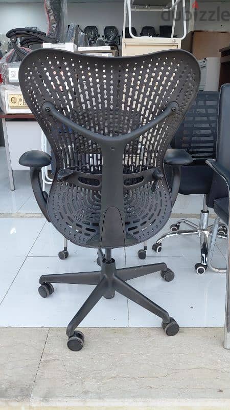 Herman Miller Mirra 3