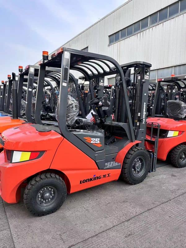 رافعات شوكية للإيجار 1.5طن 2طن 2.5طن 3طن 5طن 7طن 10طن 16طن # 25طن 30طن 1