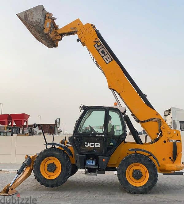 جي سي بي تليهندر رافعة تلسكوبية للإيجار في الدمام و الجبيل و الرياض 1