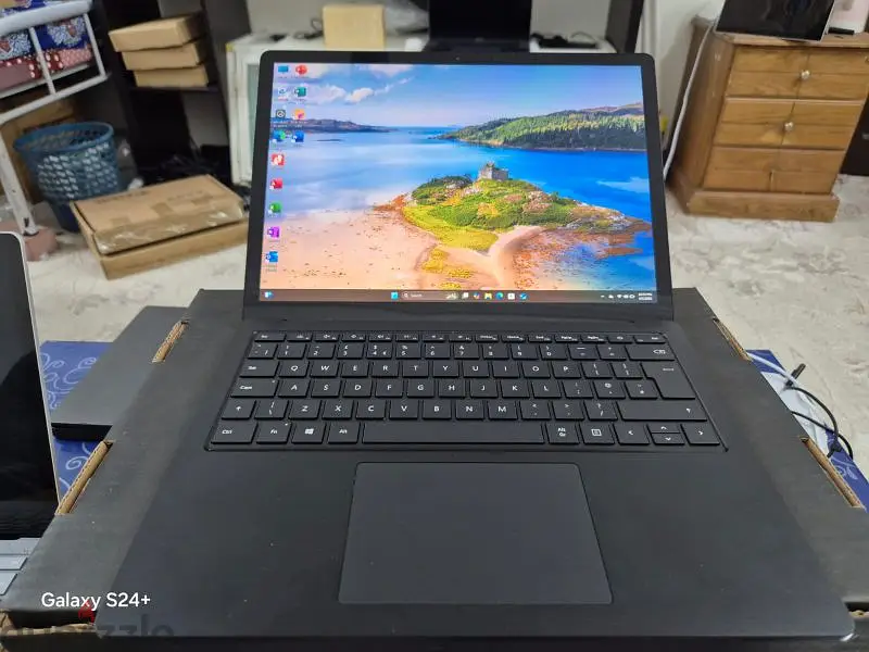 Microsoft Surface Laptop 4 (13.5″) Core i5, 11th Gen65096337089538117