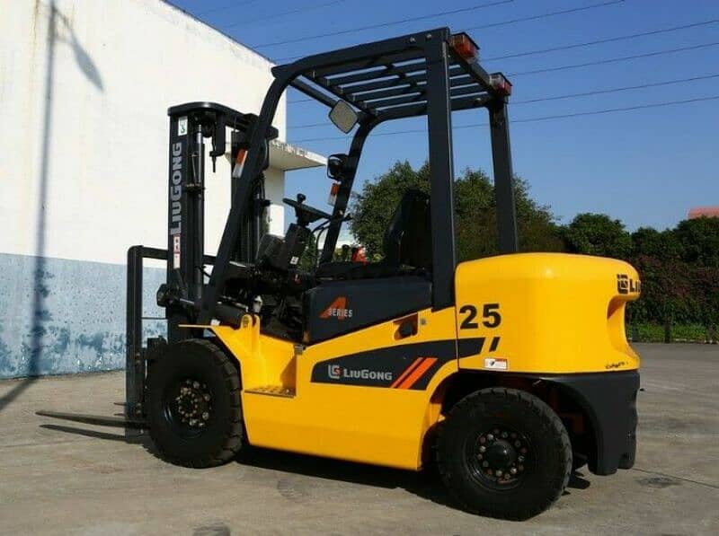 Forklift Rental in Dammam & Jubail | Al-Sami Contracting 1