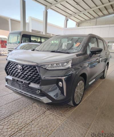 تويوتا فيلوز 2025 رمادي | Toyota Veloz 2025 Gray