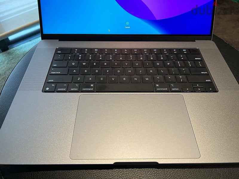 Mac Book Pro 16" Laptop - Apple M1 Max chip - 32GB Memory - 1TB SSD 1