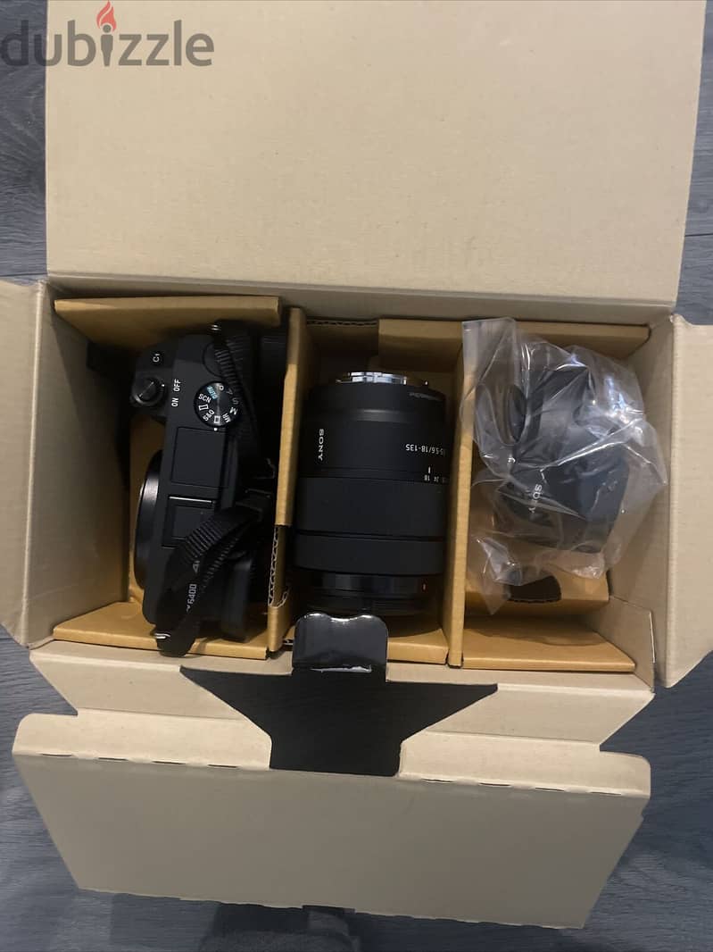SONY ALPHA A6400 MIRRORLESS DIGITAL 18-135MM LENS 1