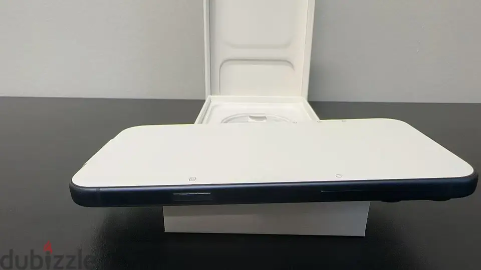 Apple iPhone 17 Pro Max65560898387331111