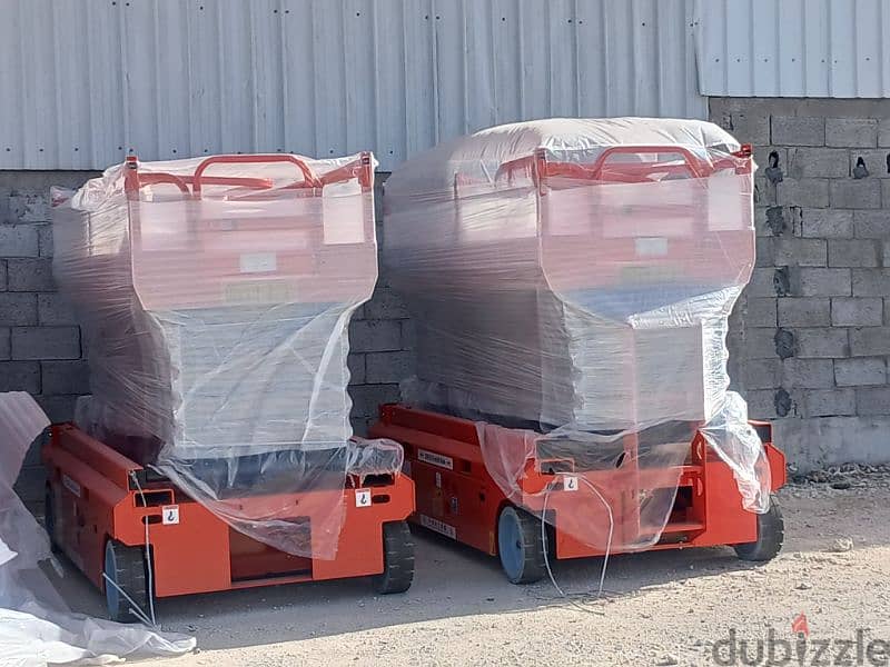 Scissor Lift for Rental in Jeddah, Riyadh, Mecca – 0556837784 2