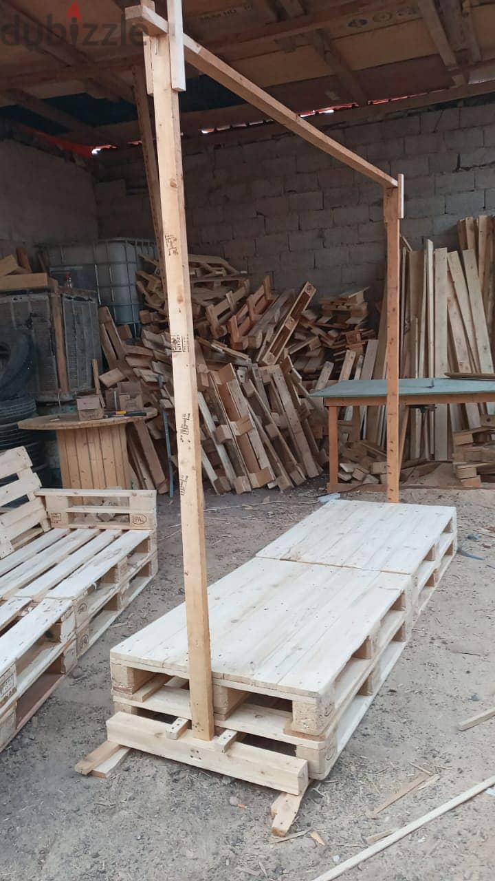 جلسات خارجية من الطبليات الخشبية بارخص الاسعار 3