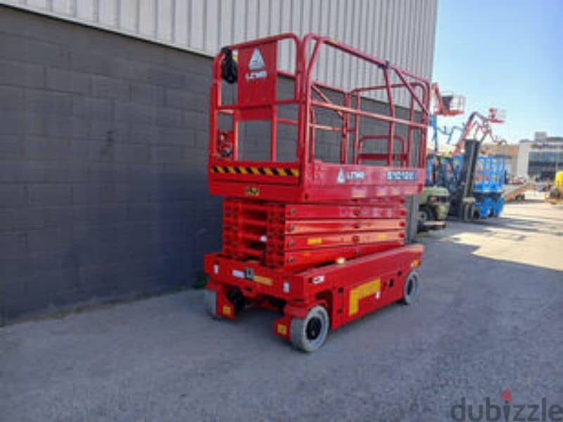 Scissor lift for rent in Dammam Riyadh & Jeddah * Diesel electricity 5