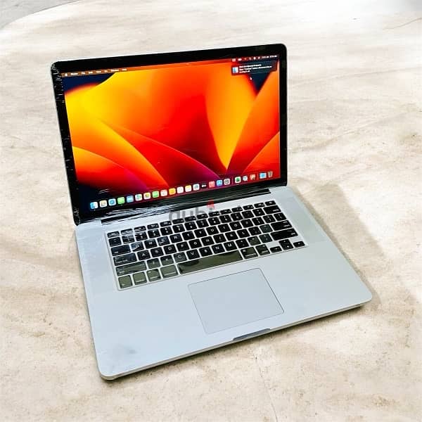 MacBook Pro 15” Retina – i7 | 16GB RAM | 512GB SSD 1