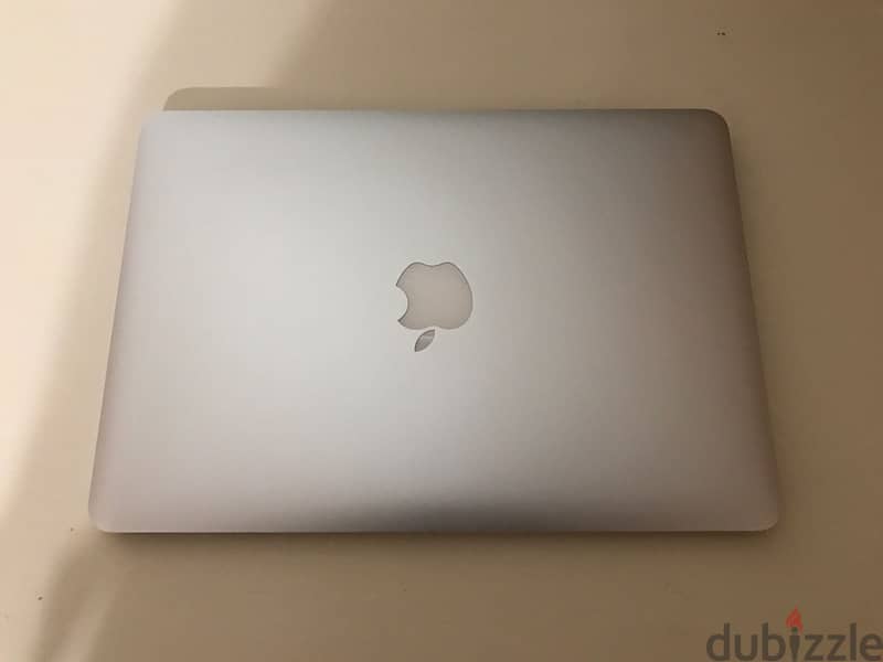 DISCOUNTED PRICE  RETINA MAC Book Pro- Intel Core i7- Ram 8gb- SSD 256 5