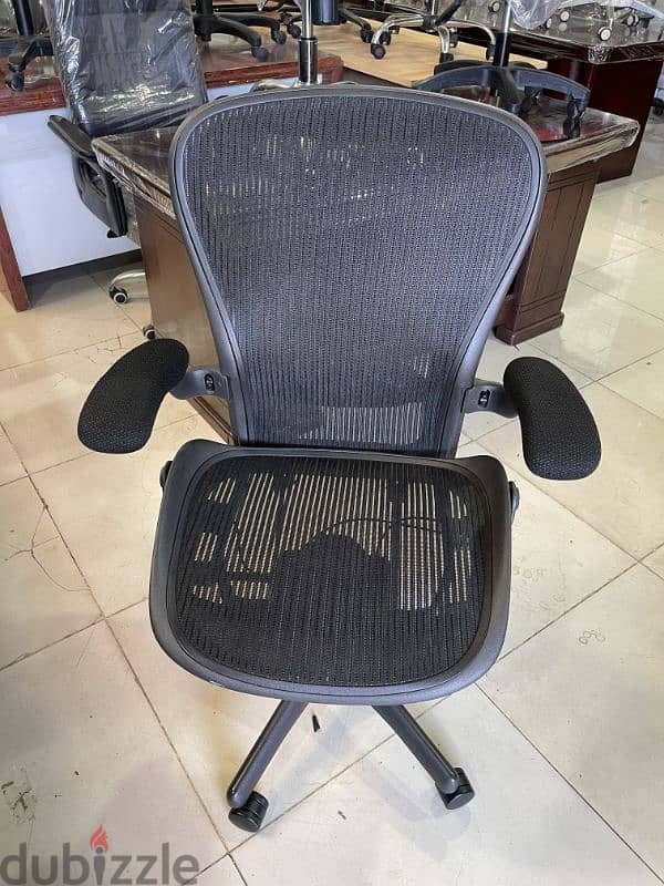 Herman Miller Aeron Classic 5