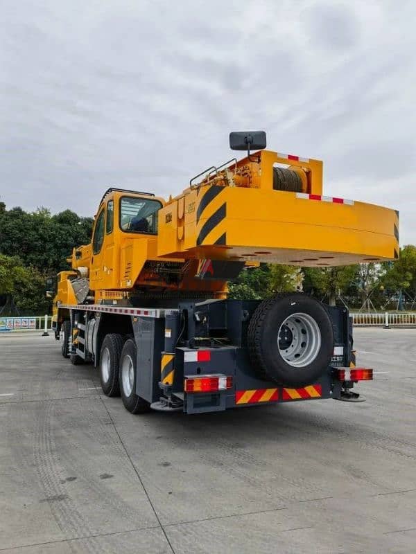 Cranes Rental Saudi Arabia | Riyadh Dammam Jeddah | Heavy Equipments 3
