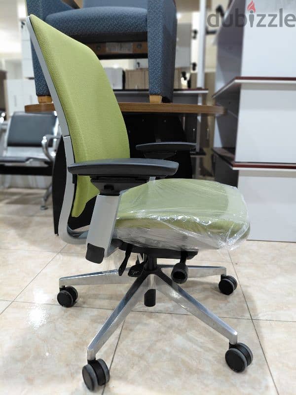 Steelcase Amia Chair 2