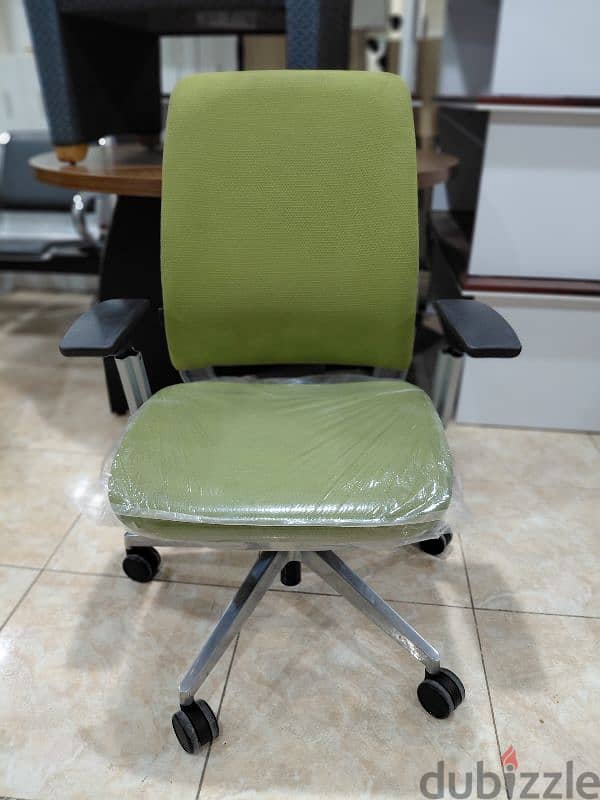 Steelcase Amia Chair 8