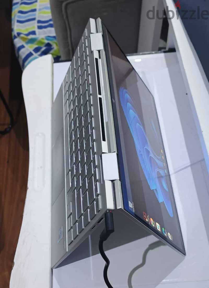 HP ENVY x360 13 2-in-1 Laptop TOUCH-SCREEN 1TB SSD, 16B RAM 3