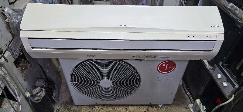 Like new Lg Air-conditioner For selling 2