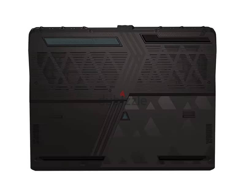MS1 Ti Tan 17 HX A14VGG-213CN Gaming 2