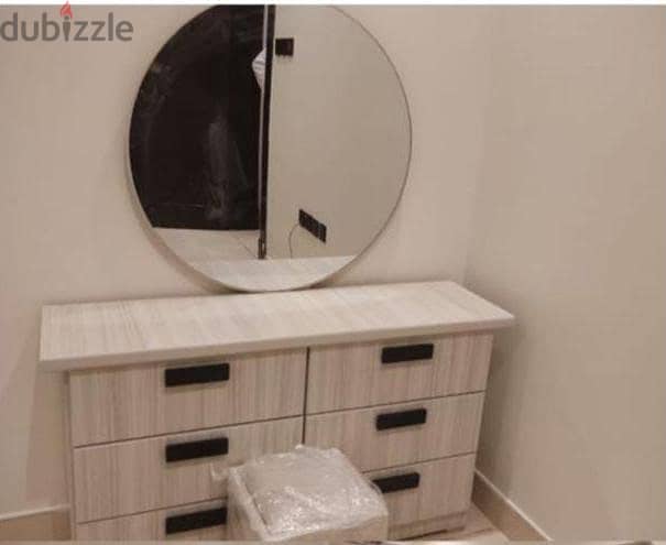 Modern Vanity /Dressing table for sale. cash on delivery 1