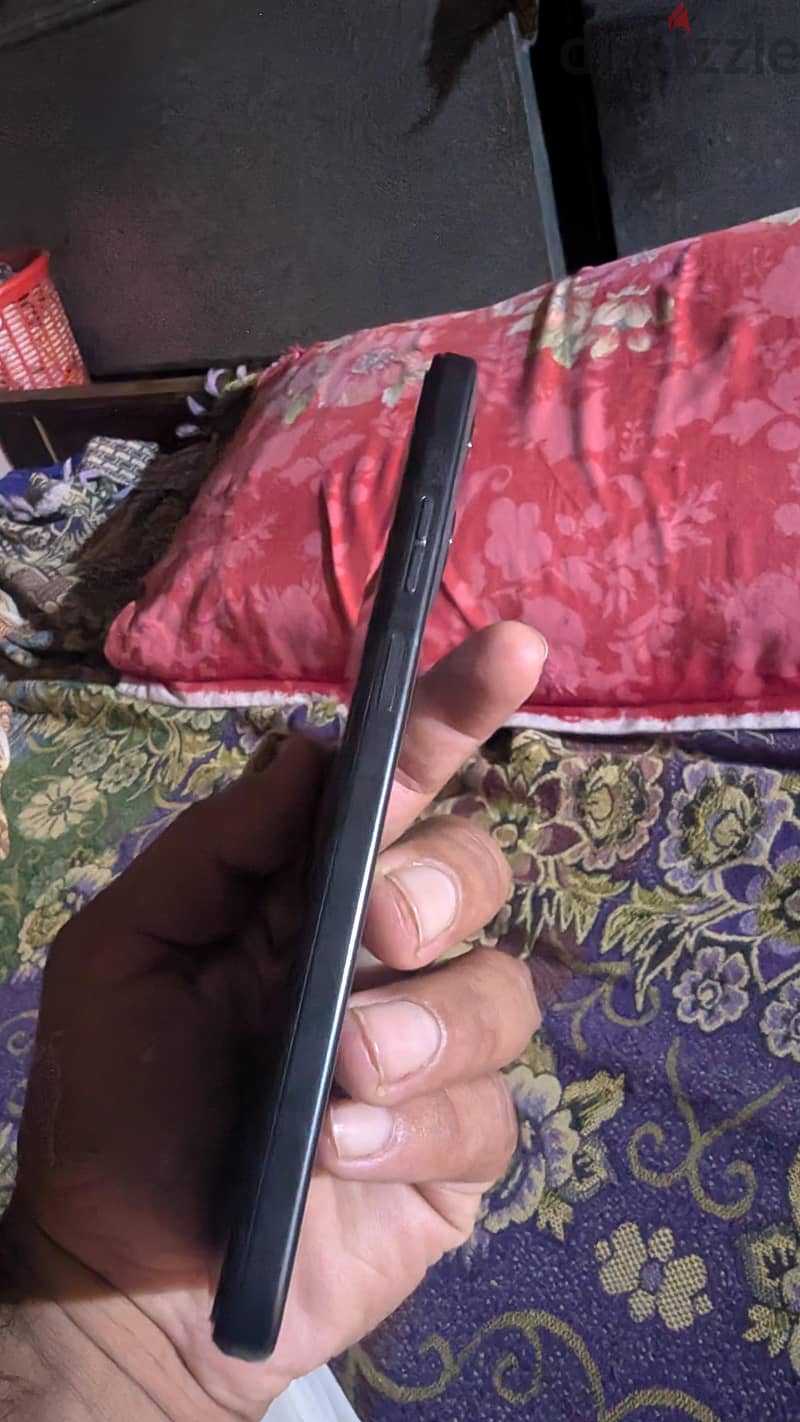 Motorola Moto G 2025 4+2 RAM 128GP 6