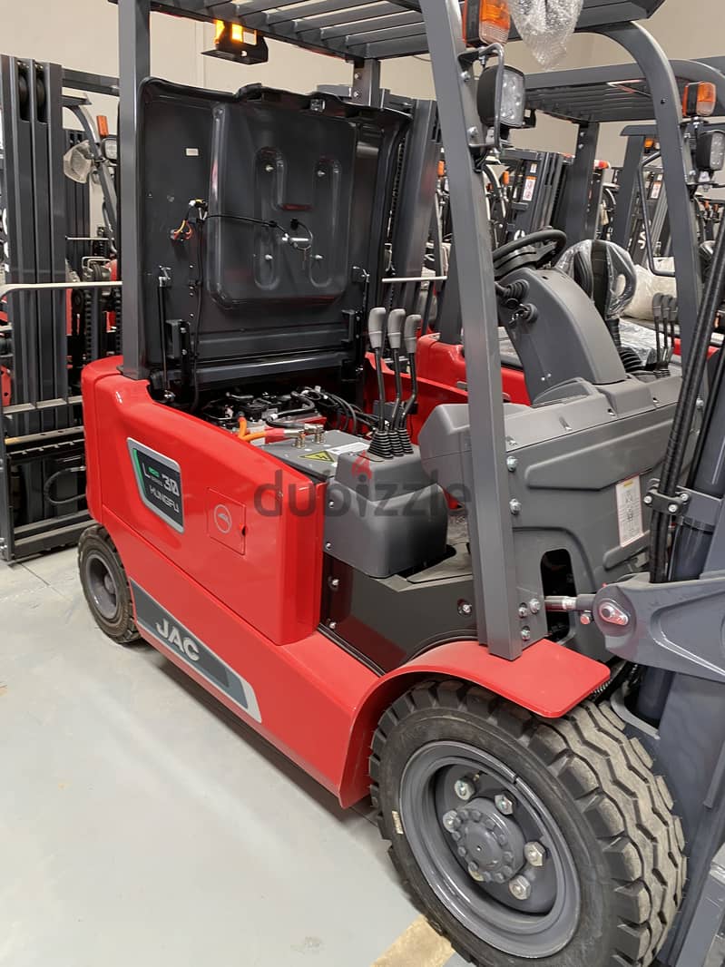 فوركليفت جاك _JAC FORKLIFT 17