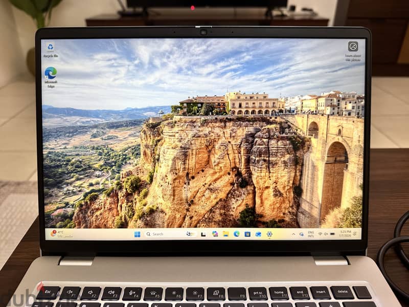 Dell Pro 14 - Intel Core Ultra 5,16 GB Ram, 512 SSD, 14 3