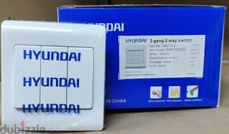 HYUNDAI HWD-B5213-2 3 Gang 2 Way Light Switch, White 10cs/Box 1