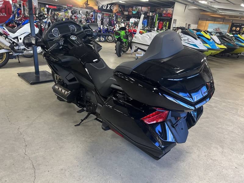 2023 Honda Goldwing tour DTC automatic transmission 4