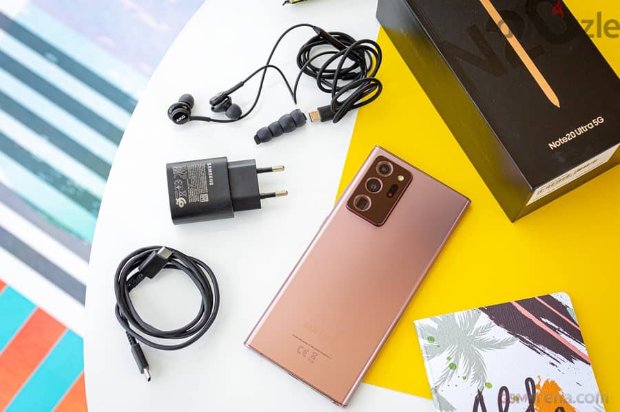 Samsung Note20 Ultra Mystic Bronze with 3 covers in original box 9