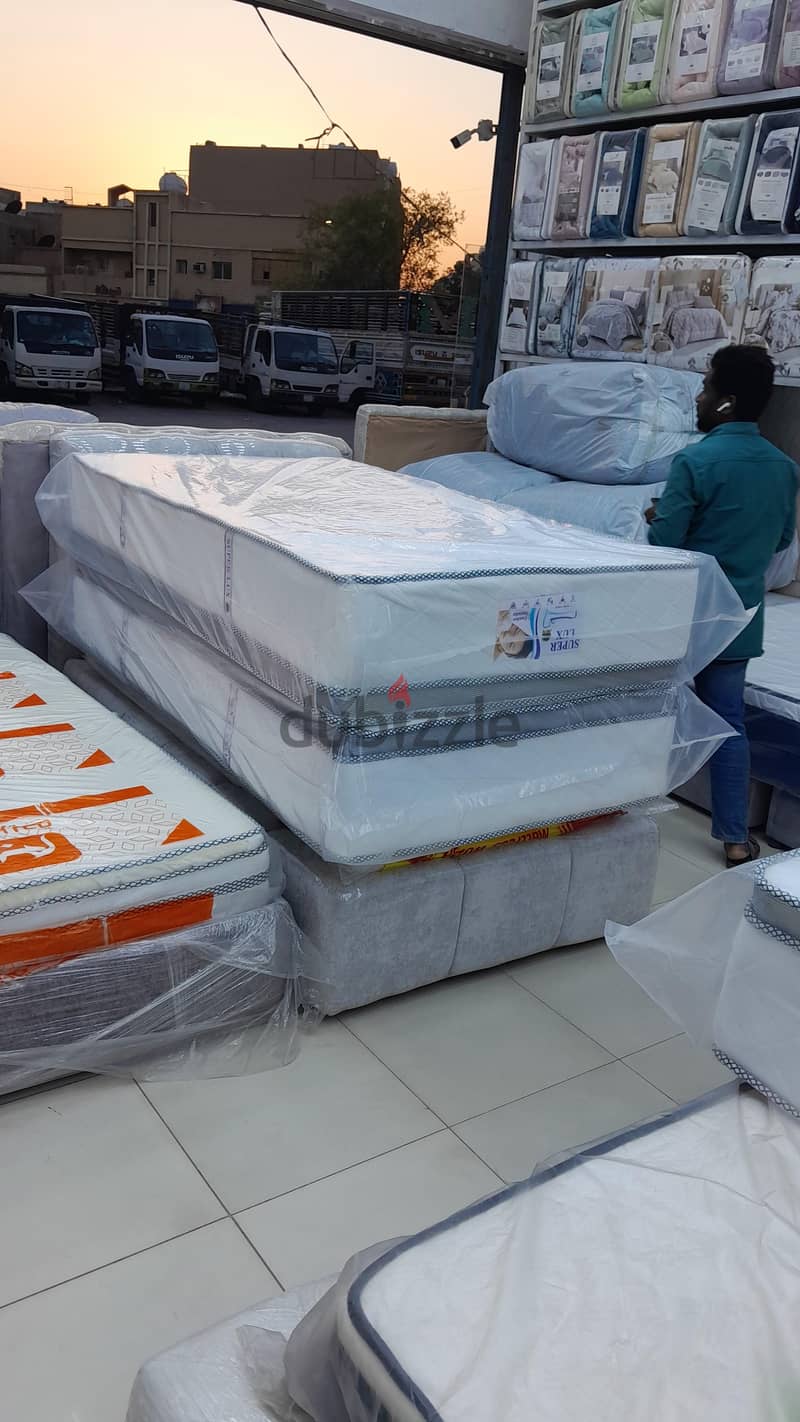 Bedroom Medical mattress Steel cot Wooden cot cabinet 4