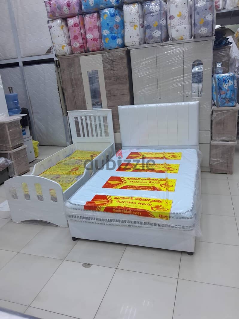 Bedroom Medical mattress Steel cot Wooden cot cabinet 17