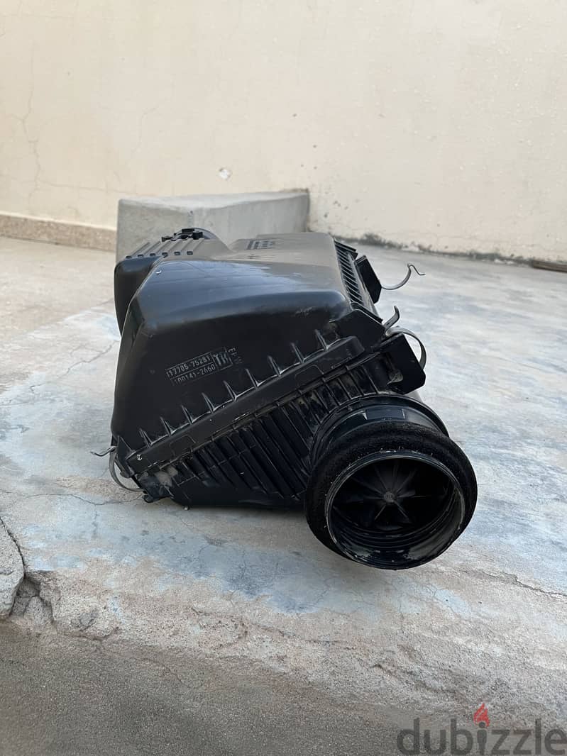 Toyota prado 2010-2023 4 cylinder Air intake resonator 6