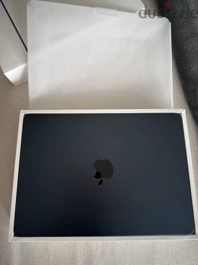 Apple MacBook Air 13 inch M5