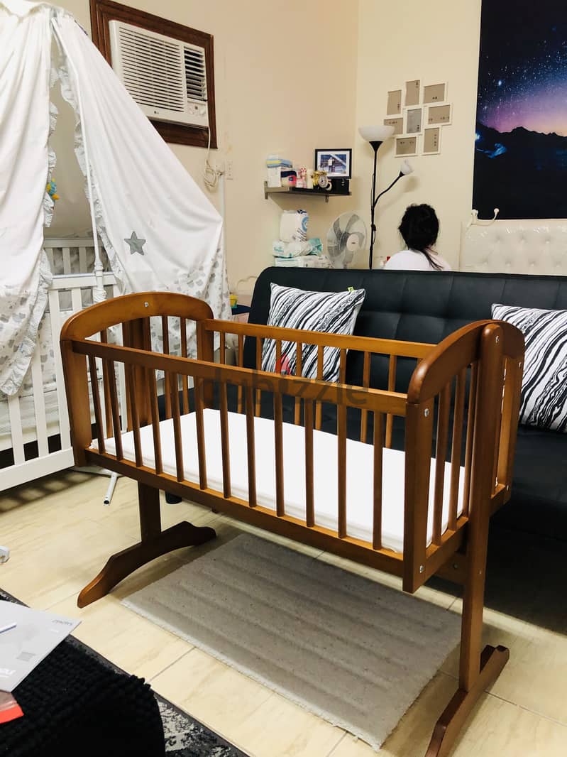 Crib for 0-6 Months 1