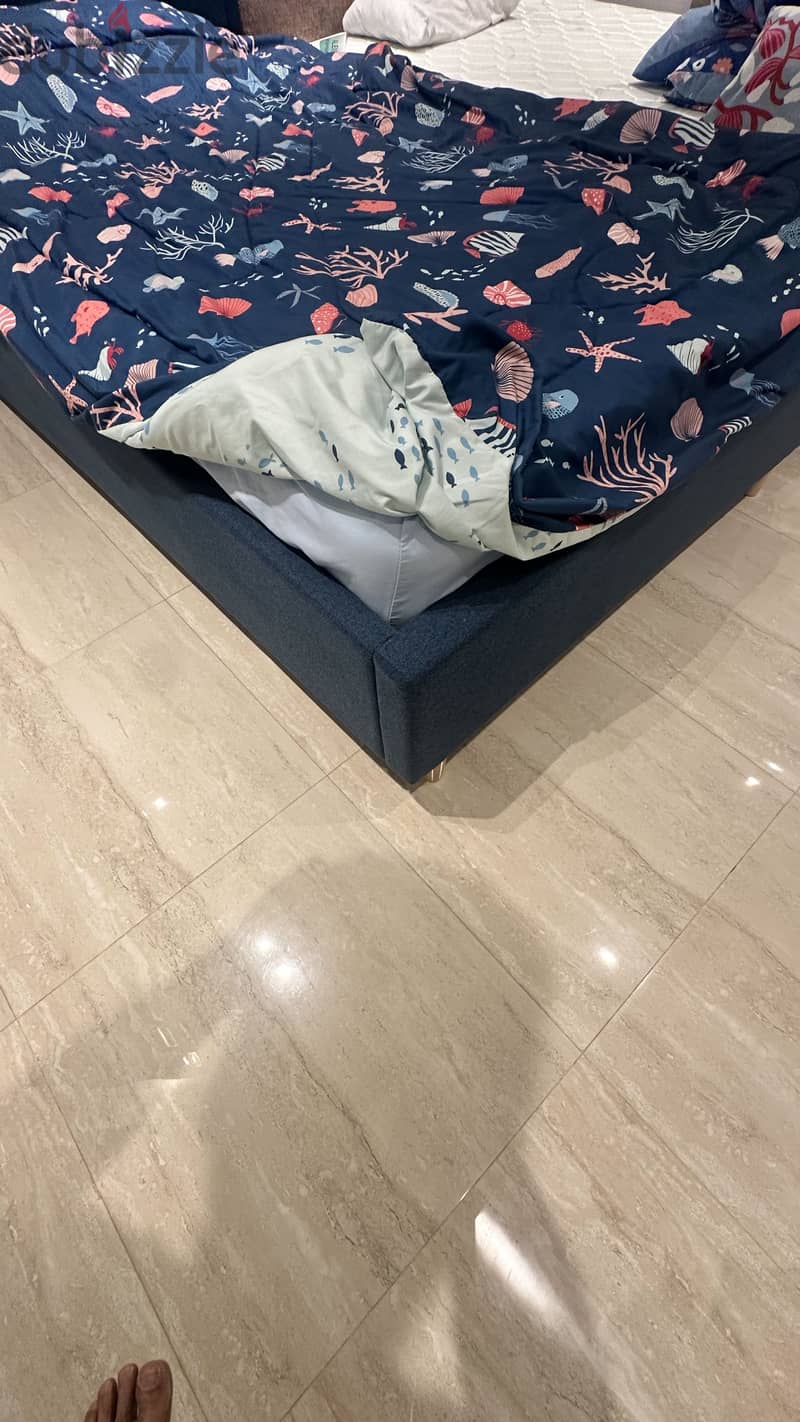 Single bed - Home Centre 1