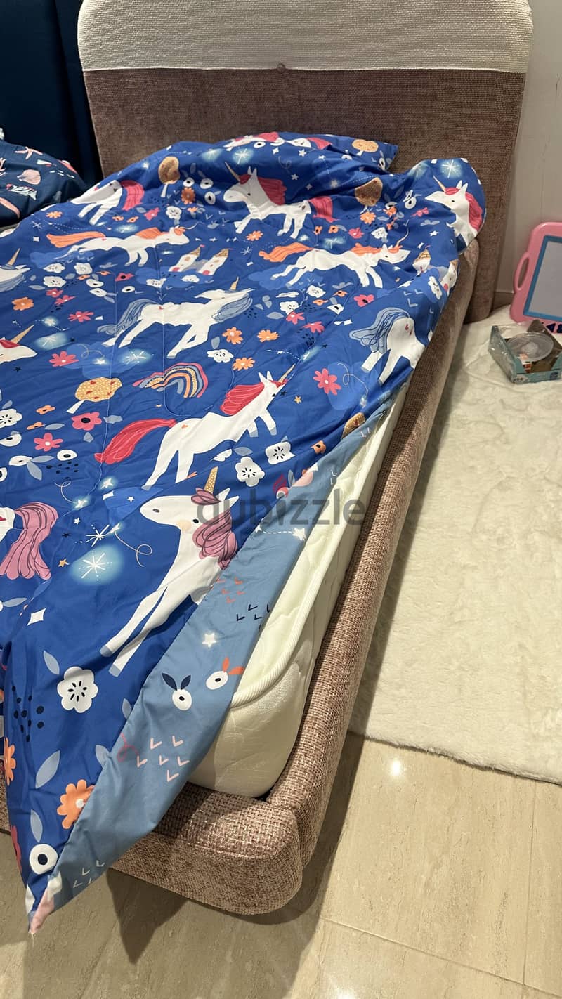 Pink and White Single Bed - Home Centre 3