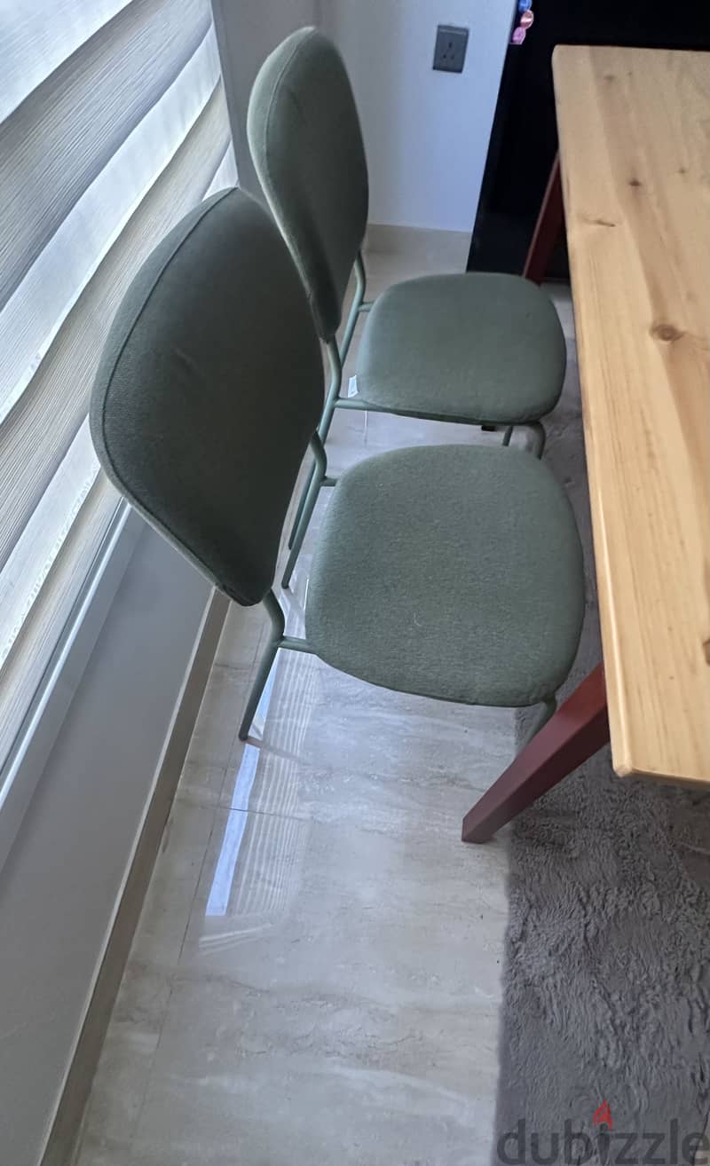 IKEA PINNTORP Dining Table with 4 chairs 6