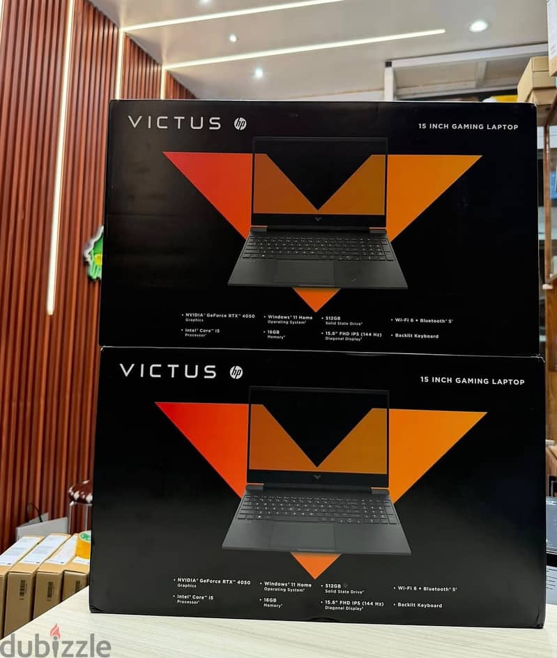 HP VICTUS 15-fa1082wm 1