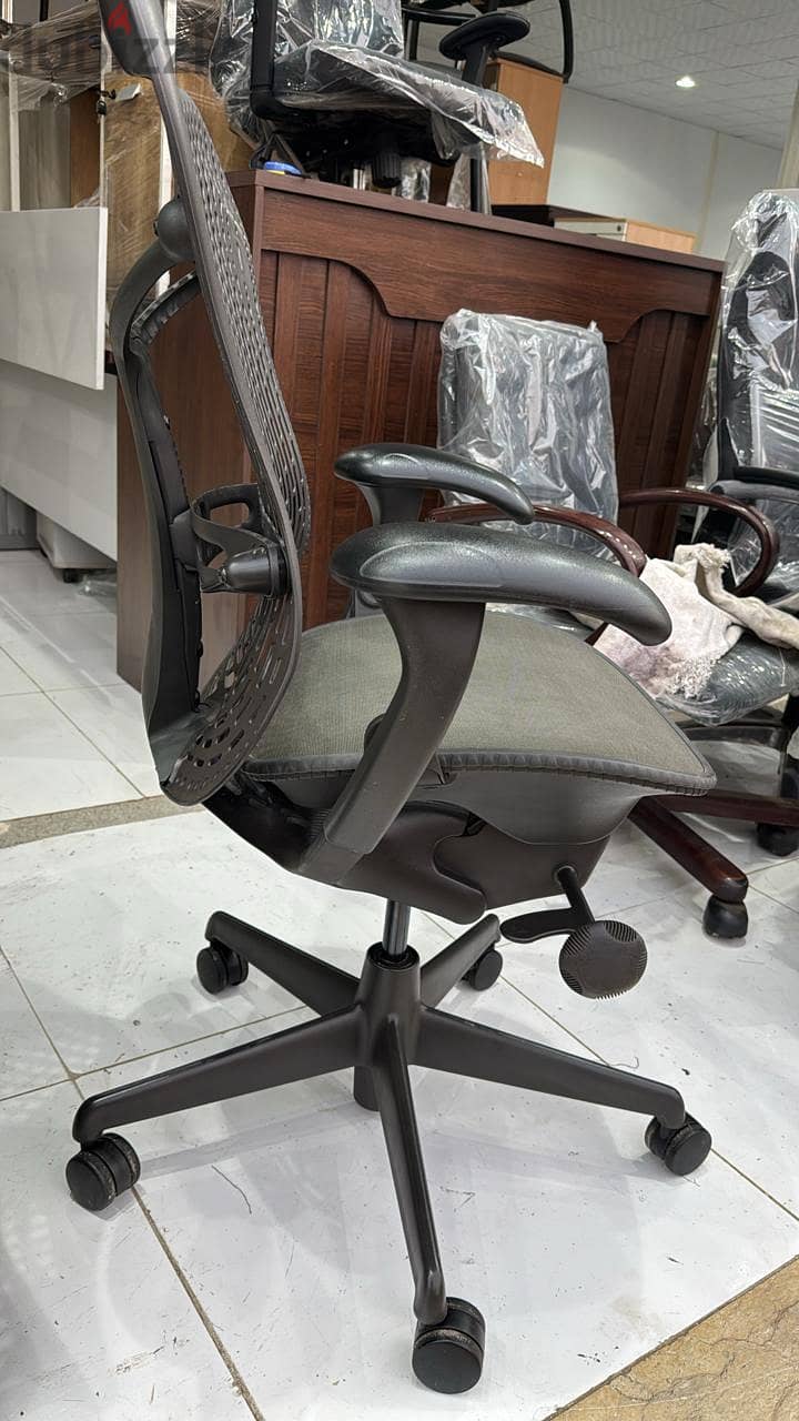 Herman Miller Mirra Chair American Made 3