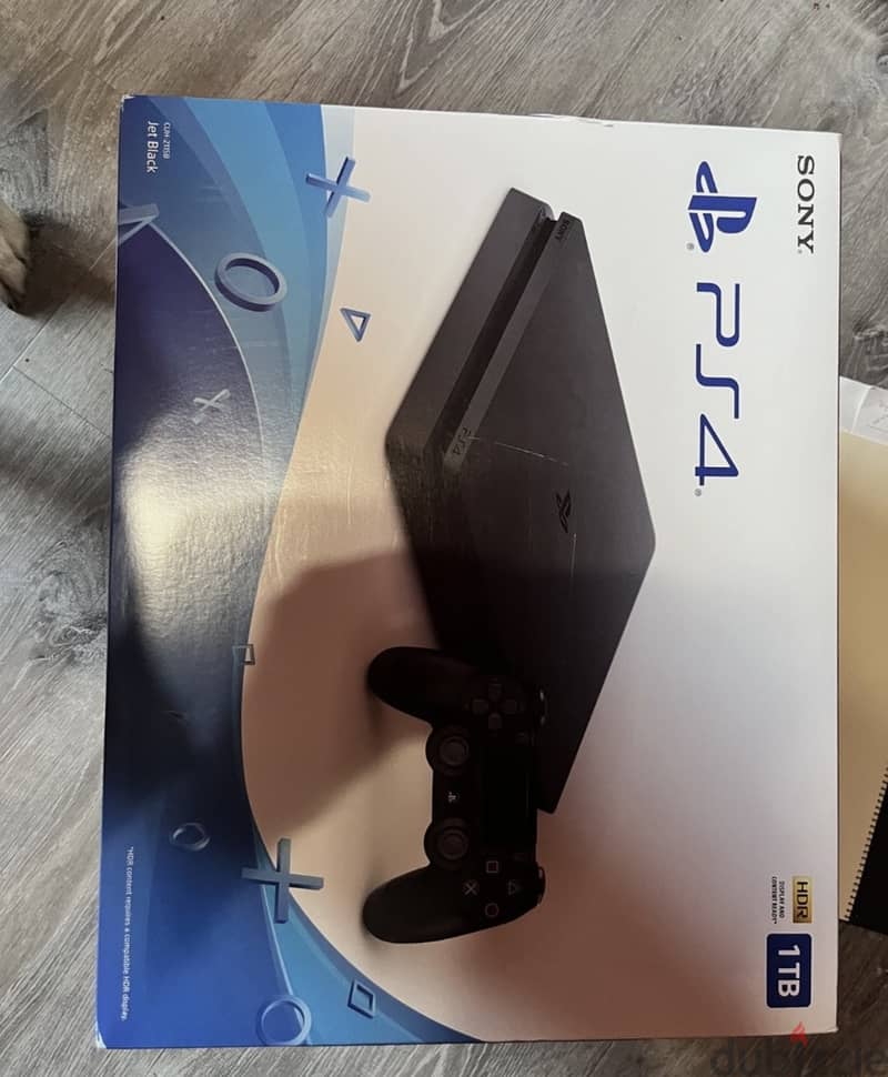 Sony PlayStation 4 PS4 Slim 1TB 4